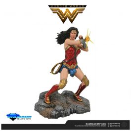 Wonder Woman – Figura Premium